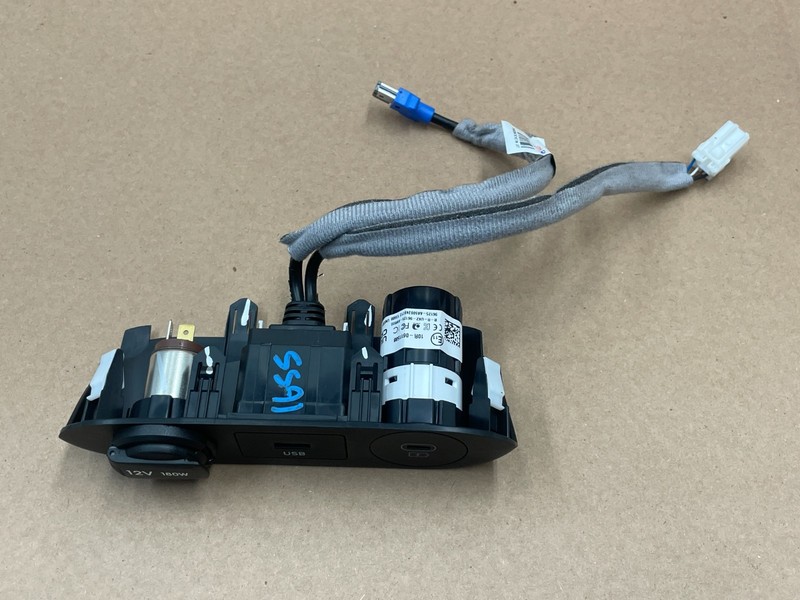 2024 2025 Hyundai Elantra Dash USB Charger Power Outlet W/Wiring 1655 OEM