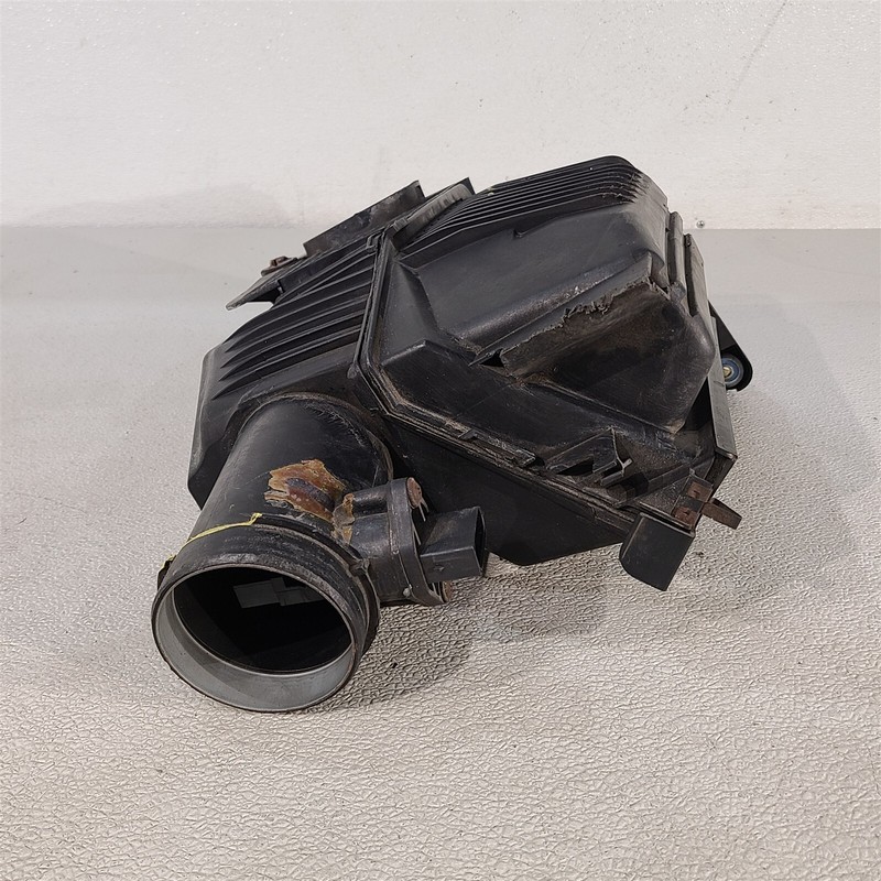 97-04 Porsche 986 Boxster Air Cleaner Housing 2.5L Aa7462