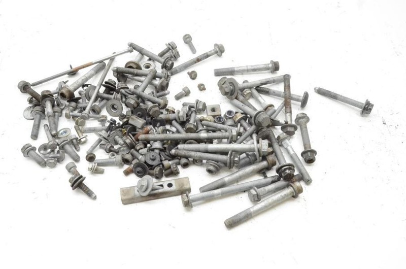 2015-2019 Porsche Macan S 3.0L Miscellaneous Suspension Bolts