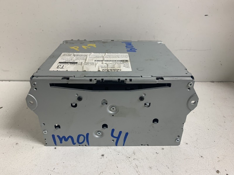 2013-2014 Nissan Pathfinder NON-NAV NON-BOSE Single Disc CD Player Radio Stereo