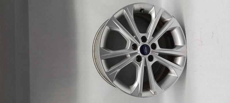 17-'19 FORD ESCAPE Wheel 17x7-1/2 aluminum OEM Grade B