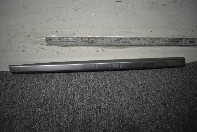 2013-2018 RANGE ROVER DOOR MOLDING TRIM FACTORY OEM