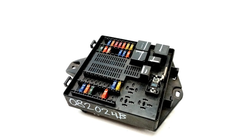 10-12 JAGUAR X351 XJ XJL ENGINE FUSE RELAY CENTER JUNCTION BOX OEM 082024B
