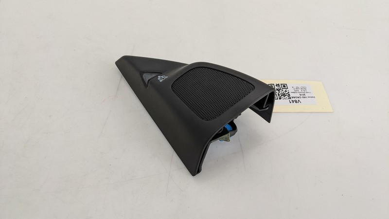 Left Front Door Mirror Corner Speaker Cover 8635795 2016 Volvo V60 2015-2018