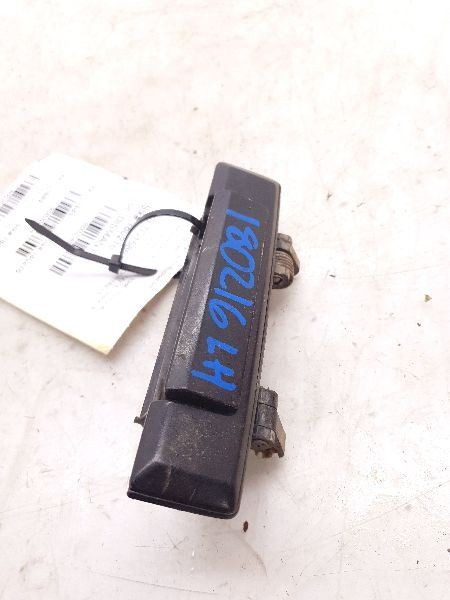 84 85 86 87 88 Toyota Hilux Door Handle Driver Left Exterior