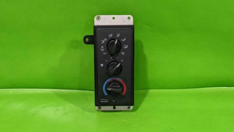 00 01 RAM TEMPERATURE CLIMATE CONTROL SWITCH W/HEATED MIRROR OEM 4572-2