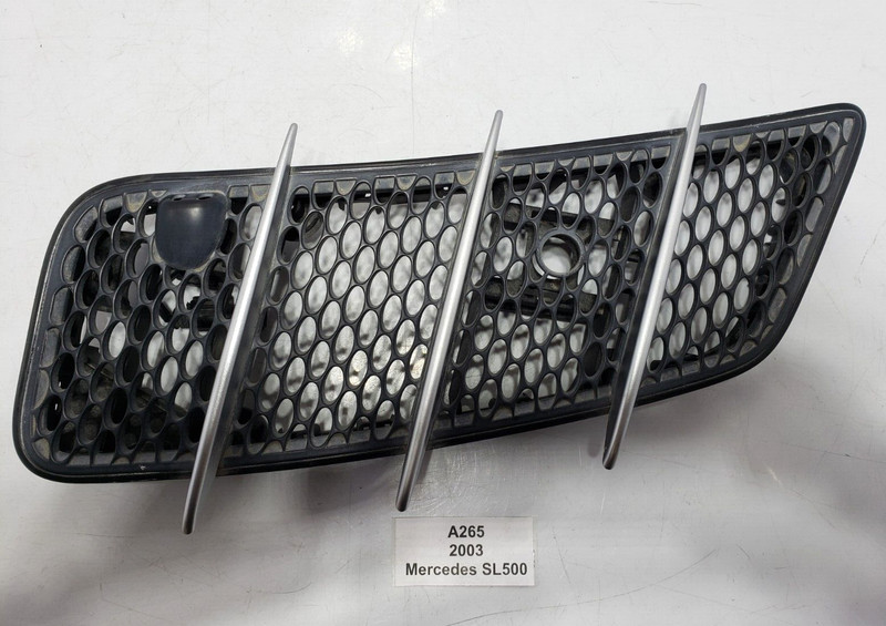 ✅03-09 OEM Mercedes R230 SL500 SL55 Front Left Driver Side Hood Vent Grille Trim
