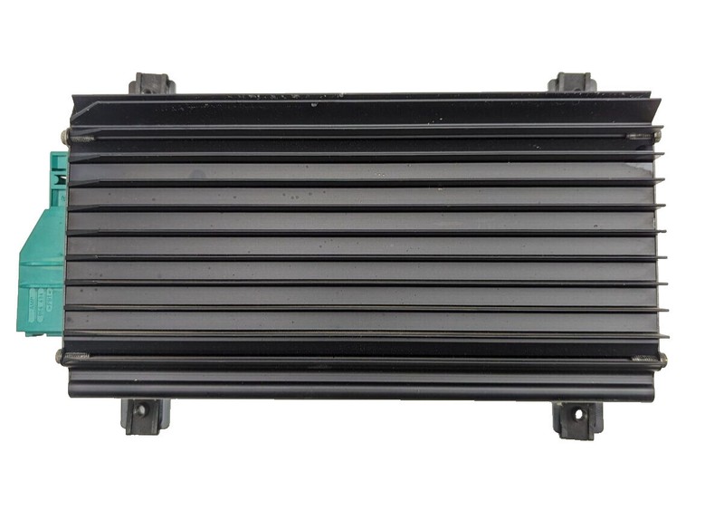 98-03 Mercedes W208 CLK320 CLK430 Bose Amplifier Amp Audio Sound 2088200989 OEM���