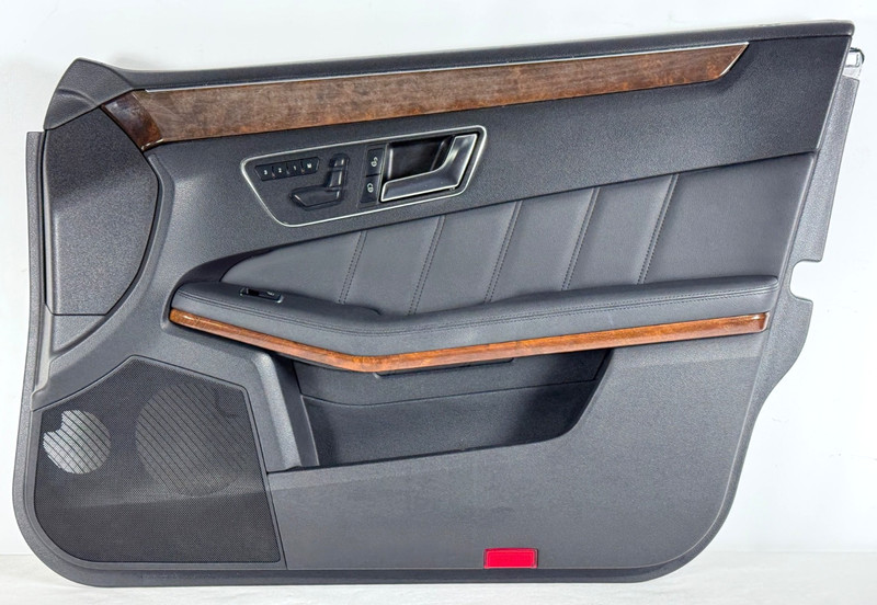 ✅ 10-13 MERCEDES-BENZ E350 Sedan OEM FRONT RIGHT DOOR INTERIOR PANEL TRIM BLACK