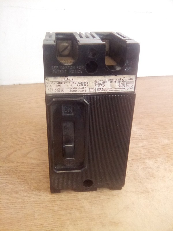 ITE EF2-B040 40AMP 2 Pole Circuit Breaker