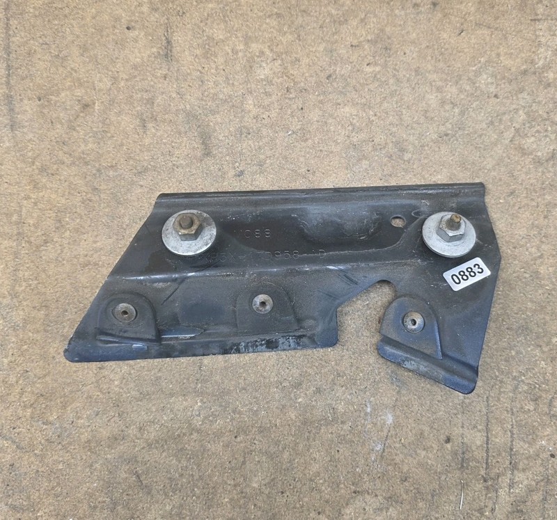 1999–2004 Ford Mustang Fender to Front Bumper Mounting Bracket RH w/ Nuts OEM