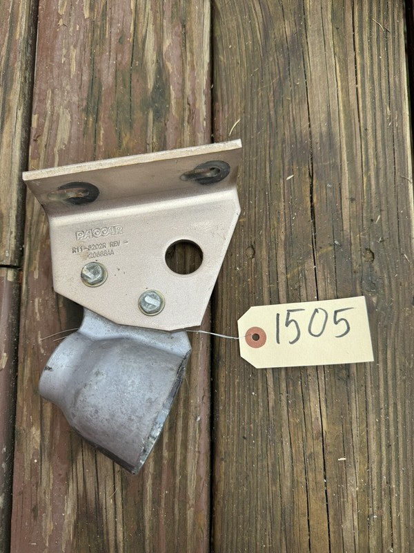 Peterbilt Hood Bracket R11-6202R12328AA