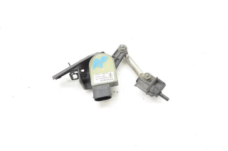 2010-2016 PORSCHE PANAMERA 970 PASSENGER RIGHT SIDE SUSPENSION LEVEL SENSOR