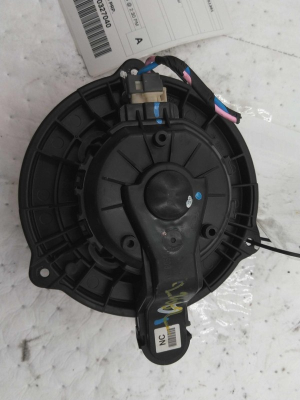2015 Hyundai Santa Fe HVAC Blower Motor OEM 97113B8000 119K Miles Orange