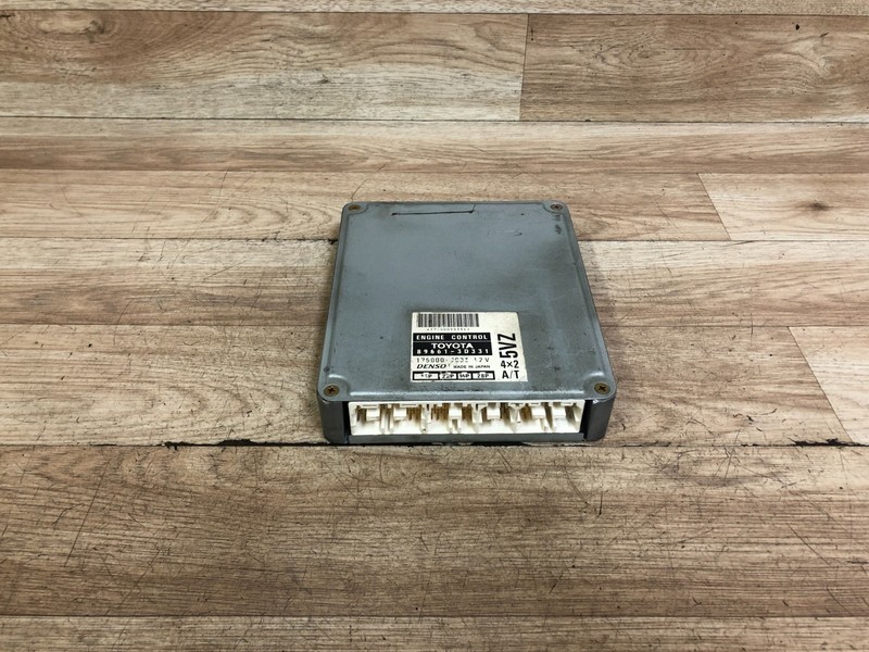 TOYOTA 4RUNNER OEM ENGINE MODULE MOTOR DME COMPUTER ECU ECM 4X2 3.4L 1997