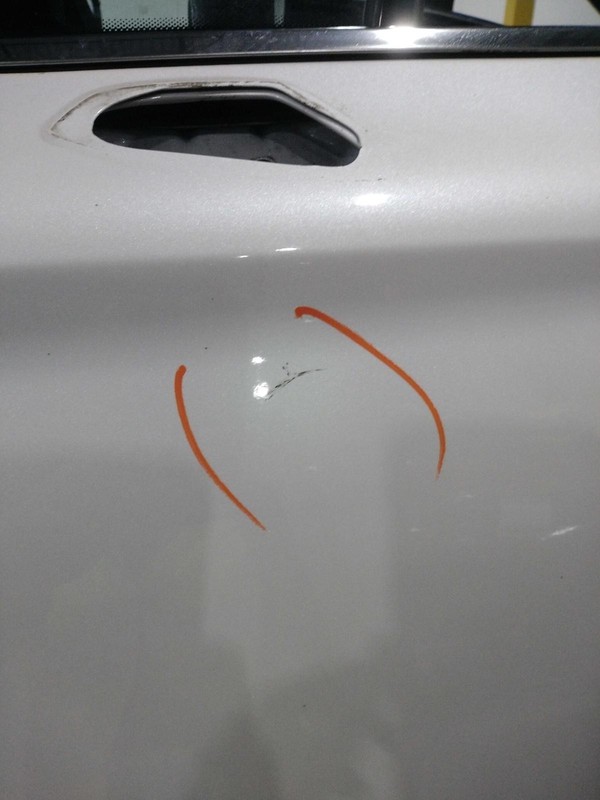 2019 Lincoln MKC Left Door White OEM Used - Small Scuff, 110k Miles
