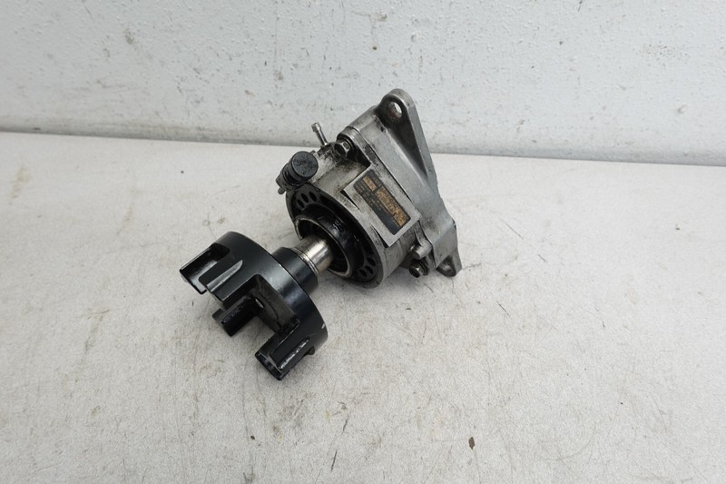 1995-2005 Yamaha OEM Mid Shaft Bearing Housing Ass'y XLT GP1200 Wave Venture
