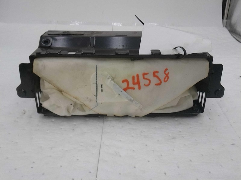 2007 Chevrolet Trailblazer Right Instrument Panel Air Bag - Maroon, Used