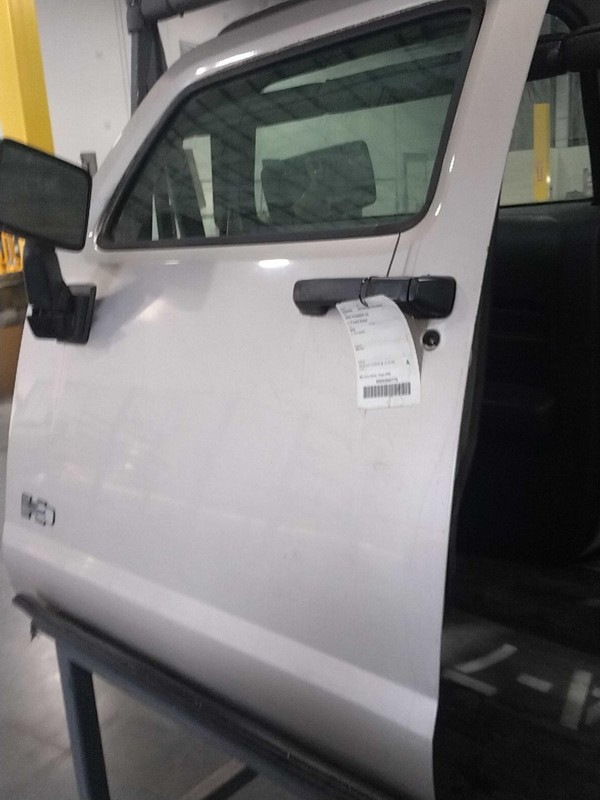 2007 Hummer H3 Left Front Door Grey 4DR SUV Used OEM Part 507259
