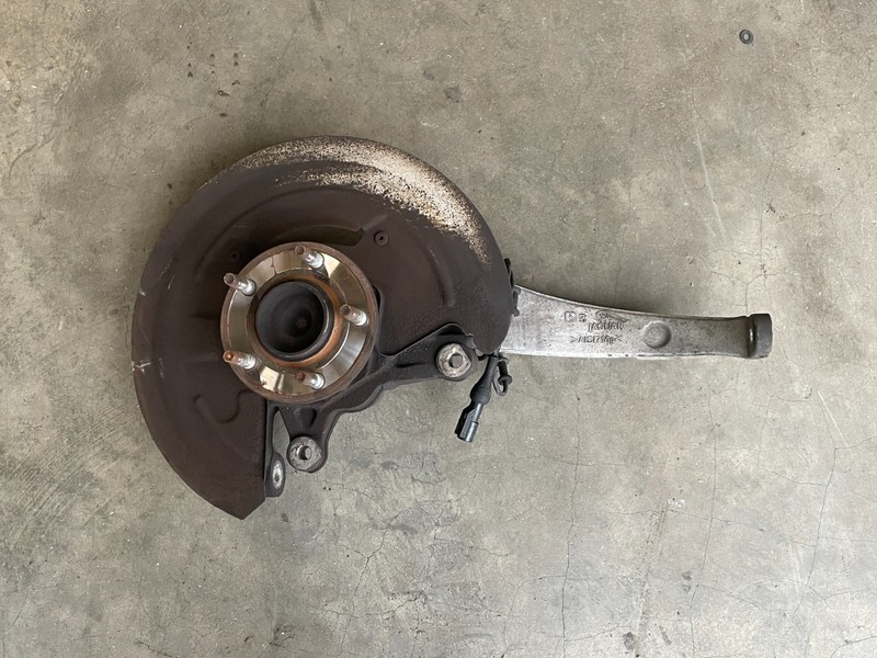 07 08 09 Jaguar XK Front Left Driver Spindle Knuckle Wheel Hub RWD 1593 OEM