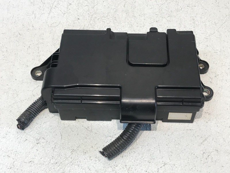 02-2010 LEXUS SC430 REAR TRUNK POWER FUSE RELAY JUNCTION BOX BLOCK OEM