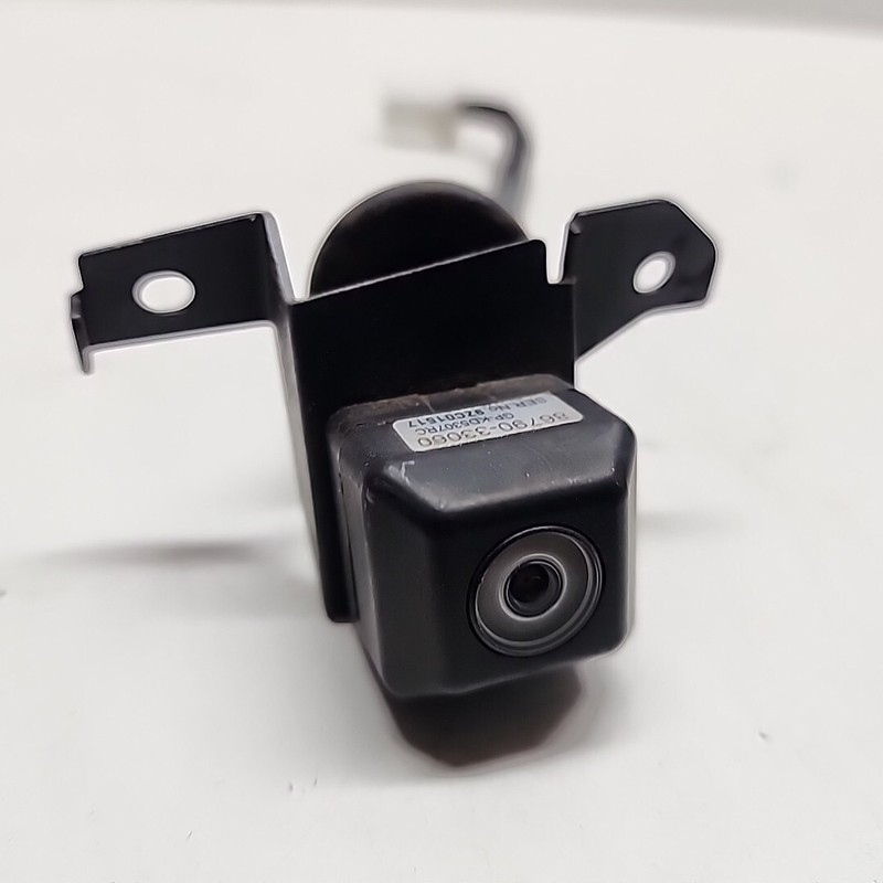 8679033060 | 2009 - 2011 Toyota Camry Rear View Camera RVC OEM