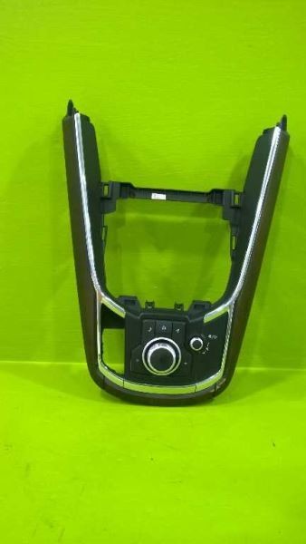 16-22 CX-9 CONSOLE AUDIO MEDIA CONTROL BEZEL & SWITCH OEM 3476-43