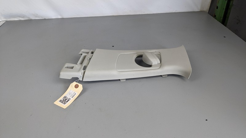 Center Left B Pillar Upper Trim Panel 2022 Kia Soul LX 85833-K0000 2020 2021