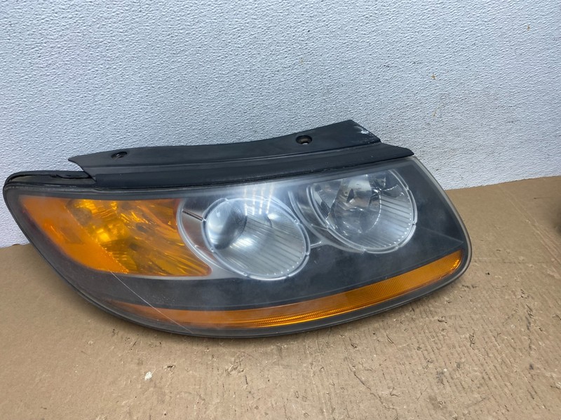 2007 2008 2009 Hyundai Santa Fe Right Passenger Halogen Headlight Oem AD8763 DW