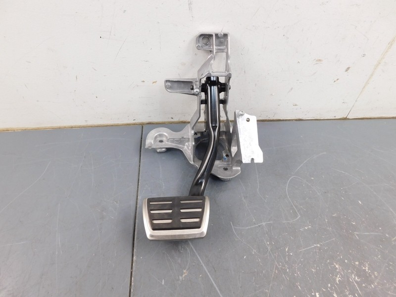 2022 2120Audi RSQ8 RS Q8 / Urus Brake Pedal Assembly #5543 Y5