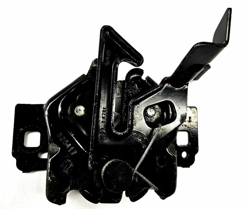 2016-2019 Ford Exporer 3.5L Front Hood Latch Lock Assembly OEM