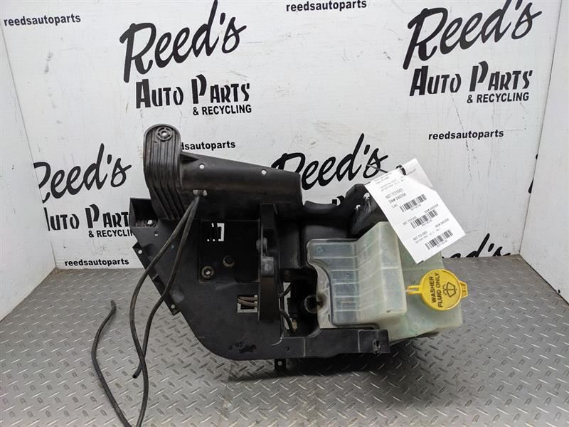 Jeep JK Wrangler Windshield Washer Reservoir Dual Pumps 55395577 07-11 1145708