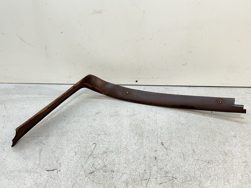 65 Mercedes Benz W110 W111 W112 Left Driver Side A Pillar Windshield Trim Cover
