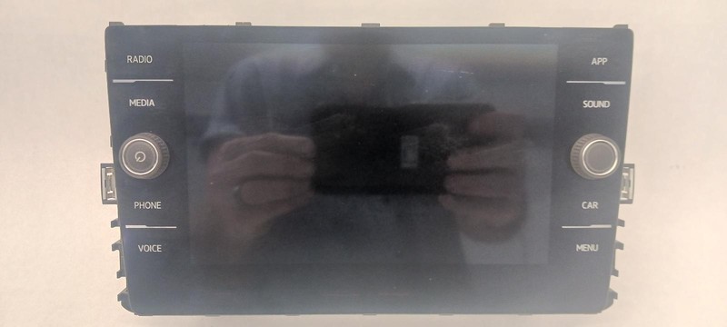 18-'23 VOLKSWAGEN TIGUAN display screen w/o navigation OEM 1 Year Wnty!