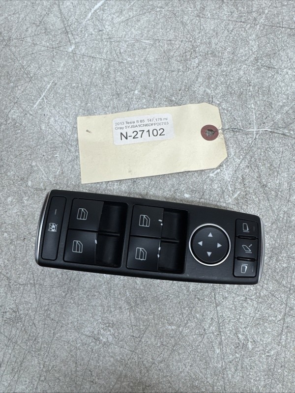 2012-20 TESLA MODEL S FRONT LEFT SIDE DOOR PANEL MASTER WINDOW SWITCH 27102 B61