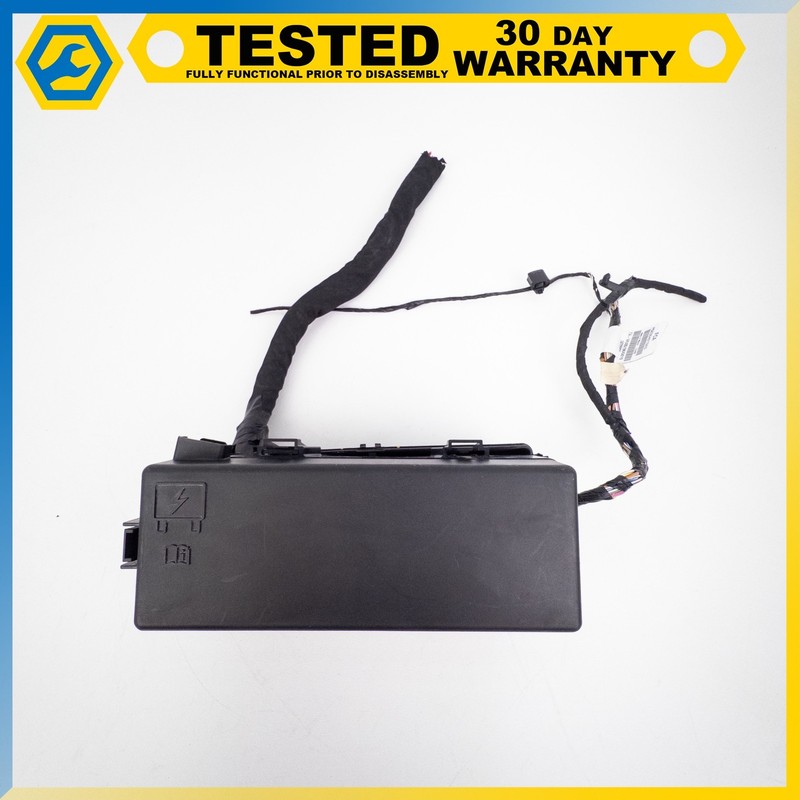 15-23 DODGE CHALLENGER REAR TRUNK RELAY FUSE BOX OEM