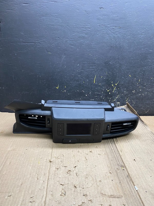 2020 to 2023 FordExplorer Console Radio Display Screen Air Vents x1841 DG