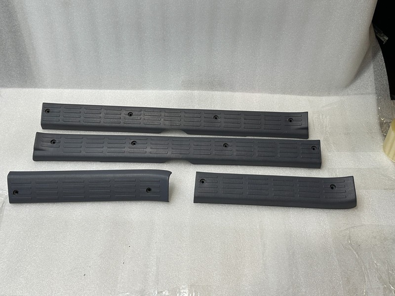 1996 TOYOTA 4RUNNER RH LH FRONT REAR INNER DOOR SILL SCUFF PLATE GRAY OEM