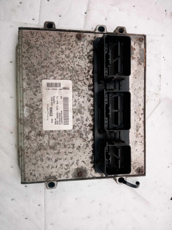 2008 Ford F150 Engine Control Module ECM OEM 571094 White 152K Miles