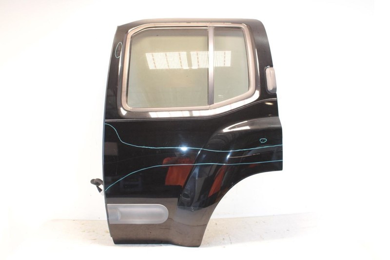 05-15 Nissan XTERRA 4.0L Black Driver Left Rear Side Door Assembly