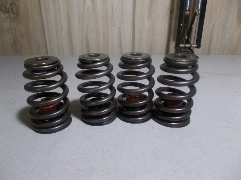Harley Davidson Set of 4 Valve Springs 04-Up XL & XR 2-1/2"*FREE SHIPPING*