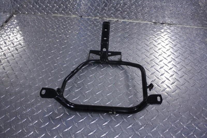 04 HONDA FSC 600 D SILVERWING SEAT MOUNT HINGE BRACKET MOUNT FSC600
