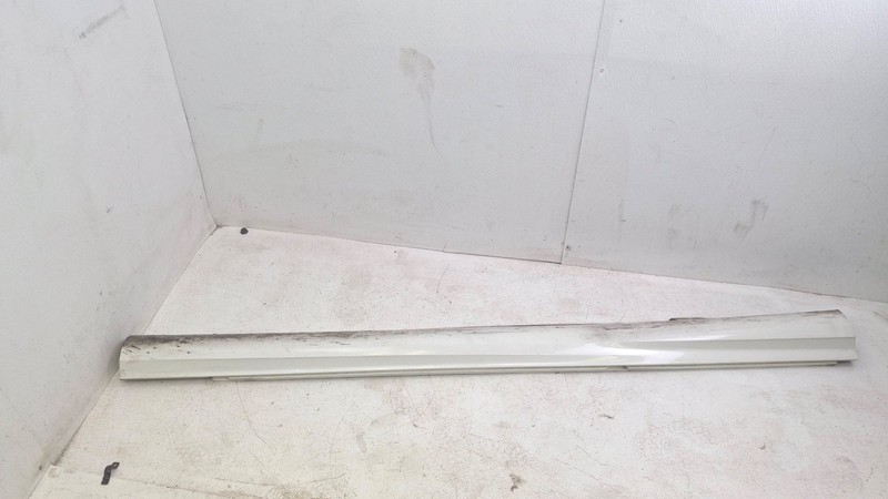 08-14 Mercedes C300 Right Passenger Side Skirt Rocker Panel OEM