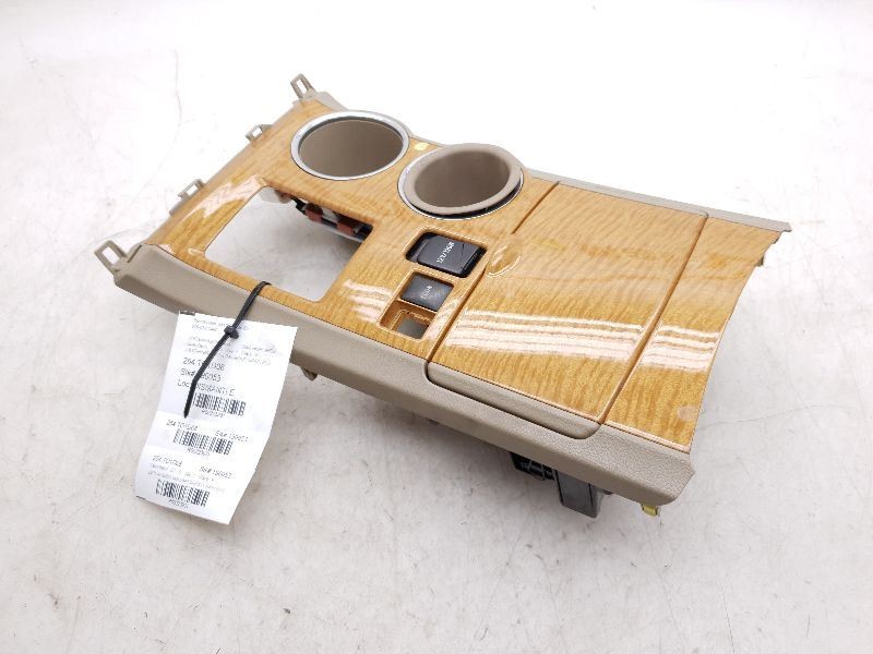 08 Toyota Highlander Shift Bezel with Cup Holder Tan LB40 Wood Grain
