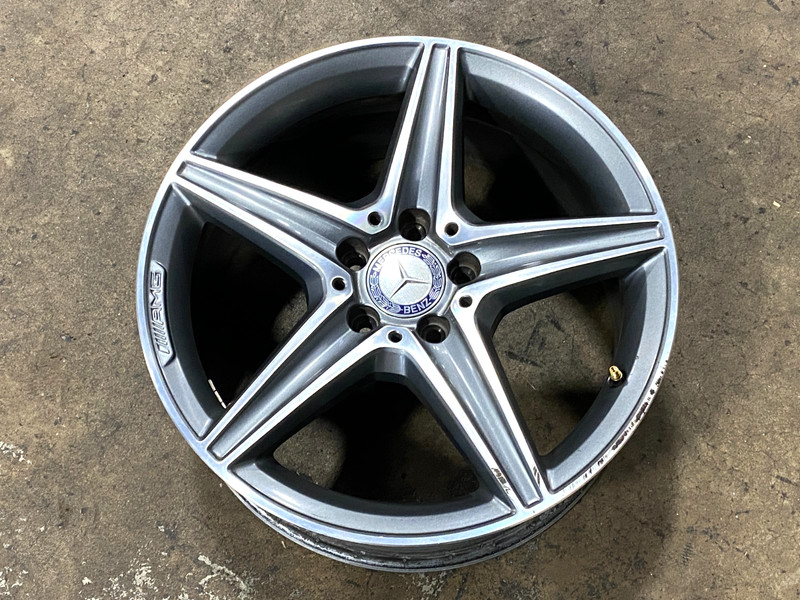 17-20 MERCEDES E400 W213 AMG WHEEL RIM 8J X 18H2 5 SPOKE OEM #A0.60