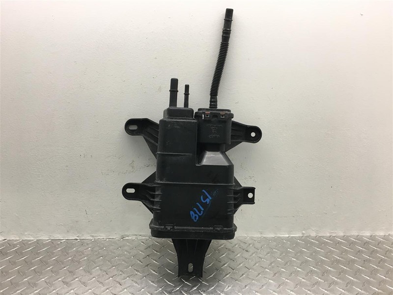 2004-2007 SATURN VUE FUEL VAPOR CHARCOAL CANISTER OEM 19259327
