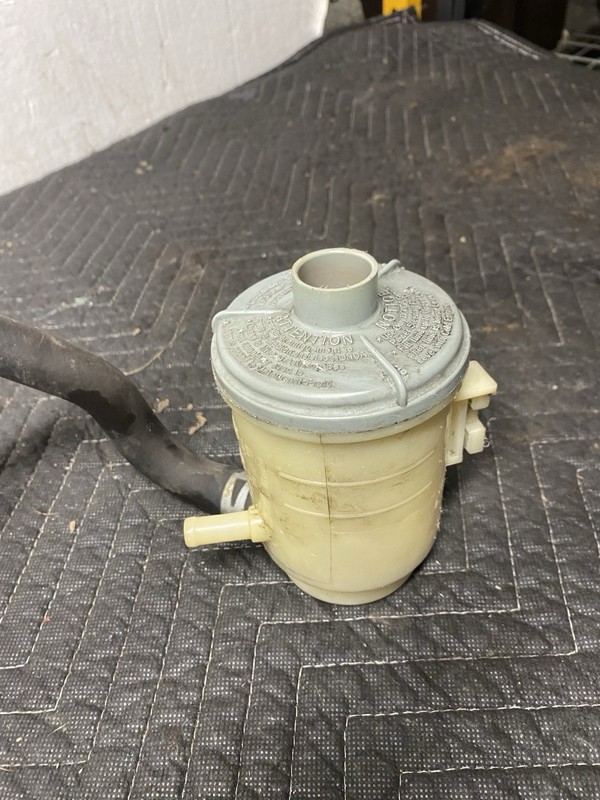 2008 HondaAccord Factory Power steering fluid reservoir tank