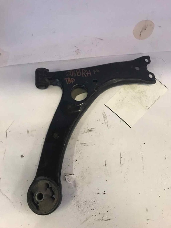 Lower Control Arm Front TOYOTA COROLLA Right 09 10 11 12 13