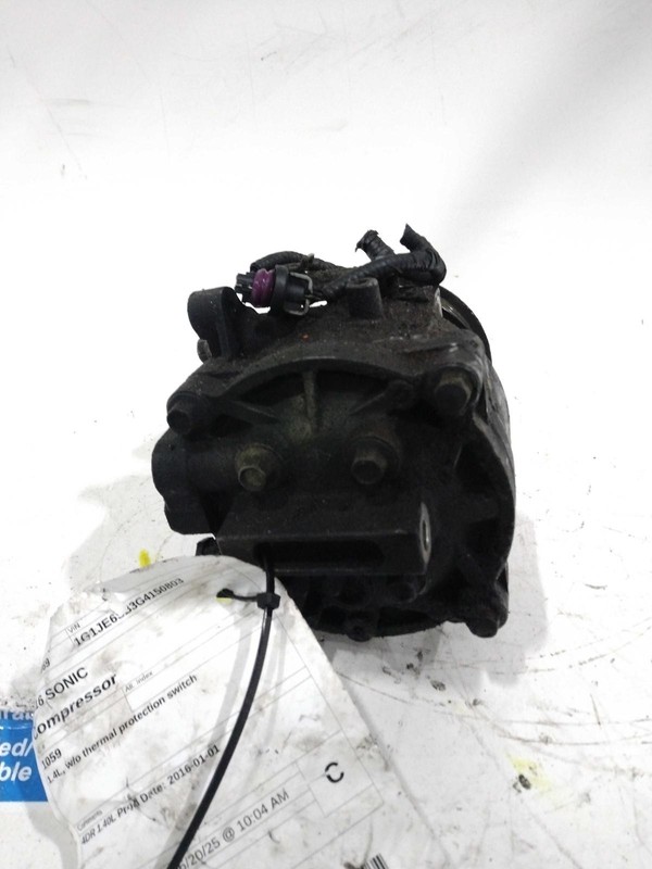 2016 Chevrolet Sonic A/C Compressor OEM 124K Miles Black 42698422