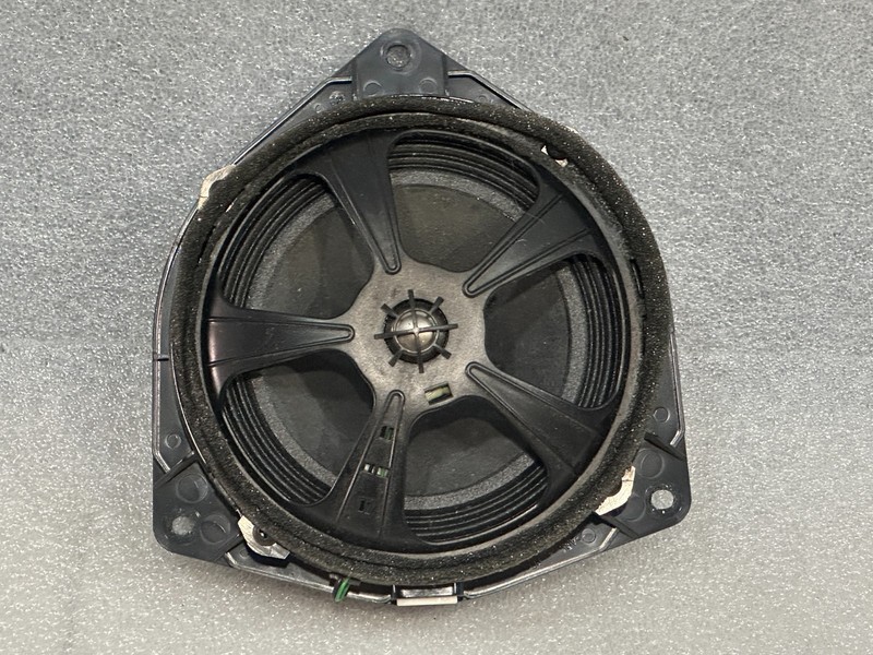 03-09 Lexus GX470 Rear Door Speaker Mark Levinson RH or LH 86160-0W570